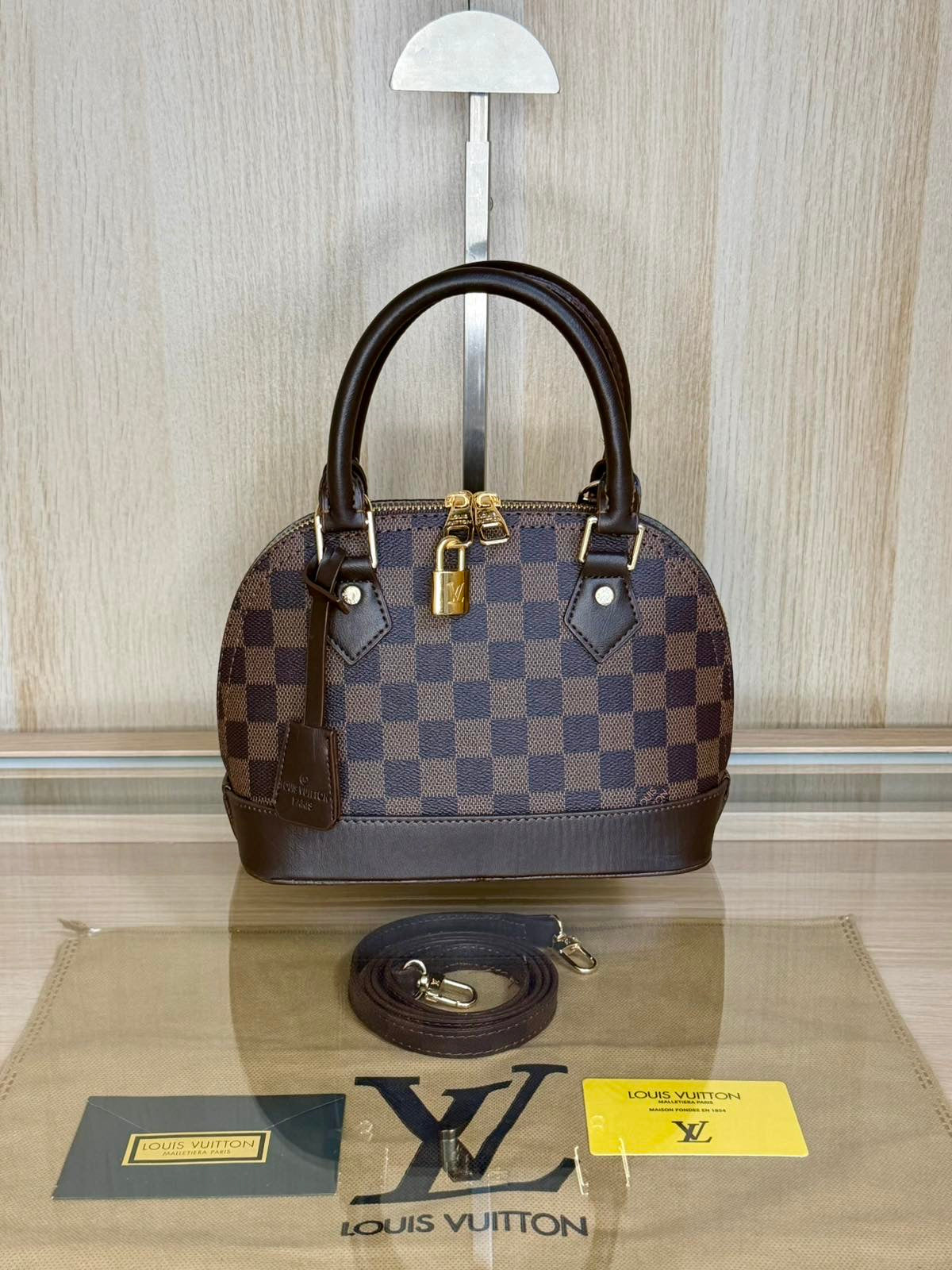 Louis Vuitton Alma BB – Damier Ebene Canvas